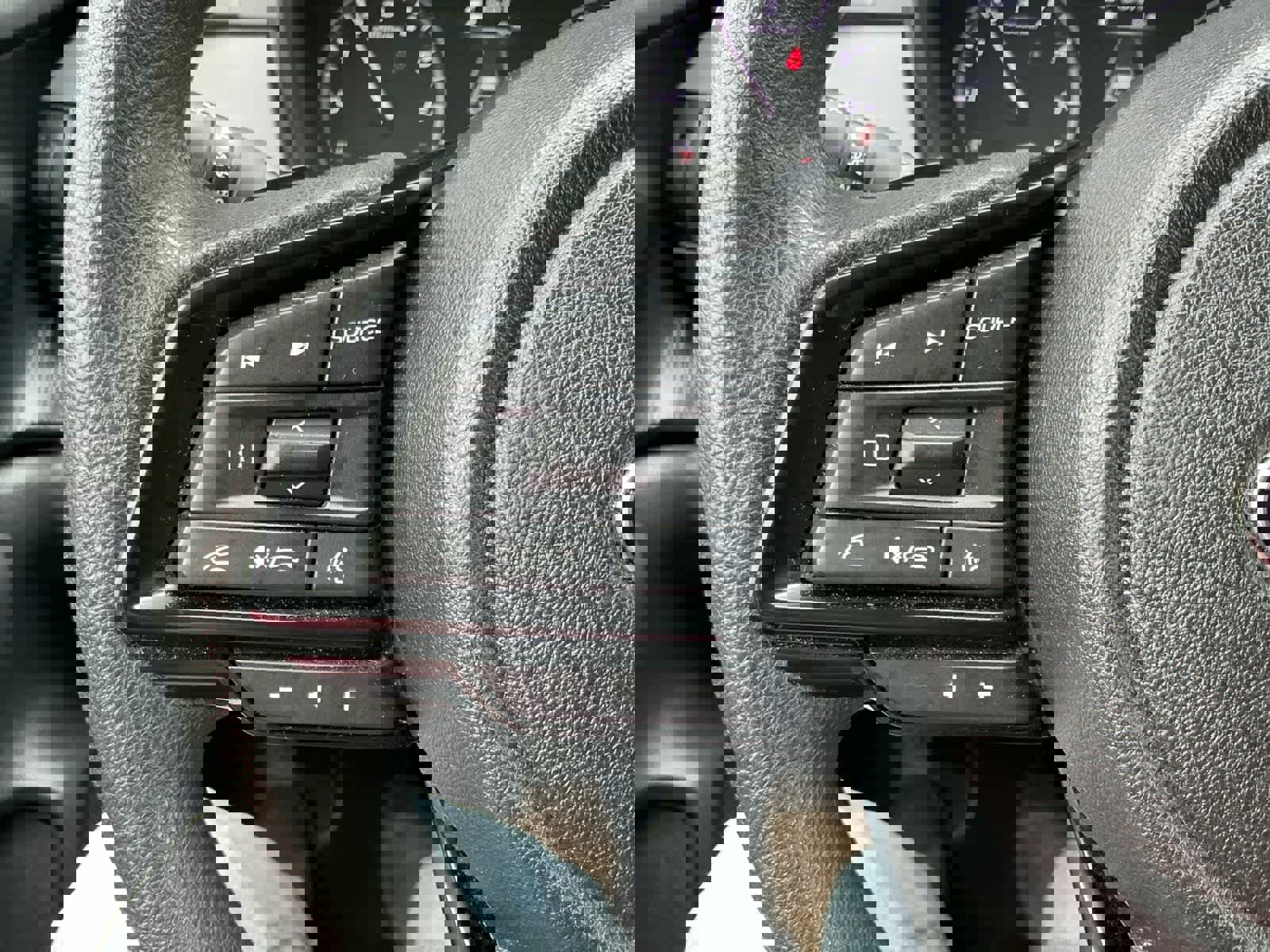 Used 2024 Subaru Crosstrek 2.0i Premium image 16