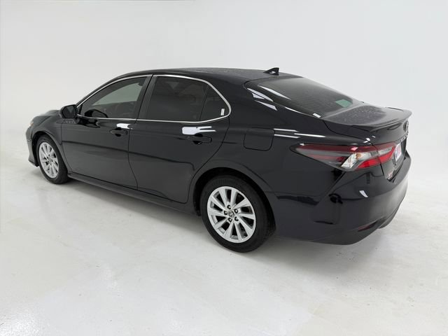 Used 2023 Toyota Camry LE FWD image 37