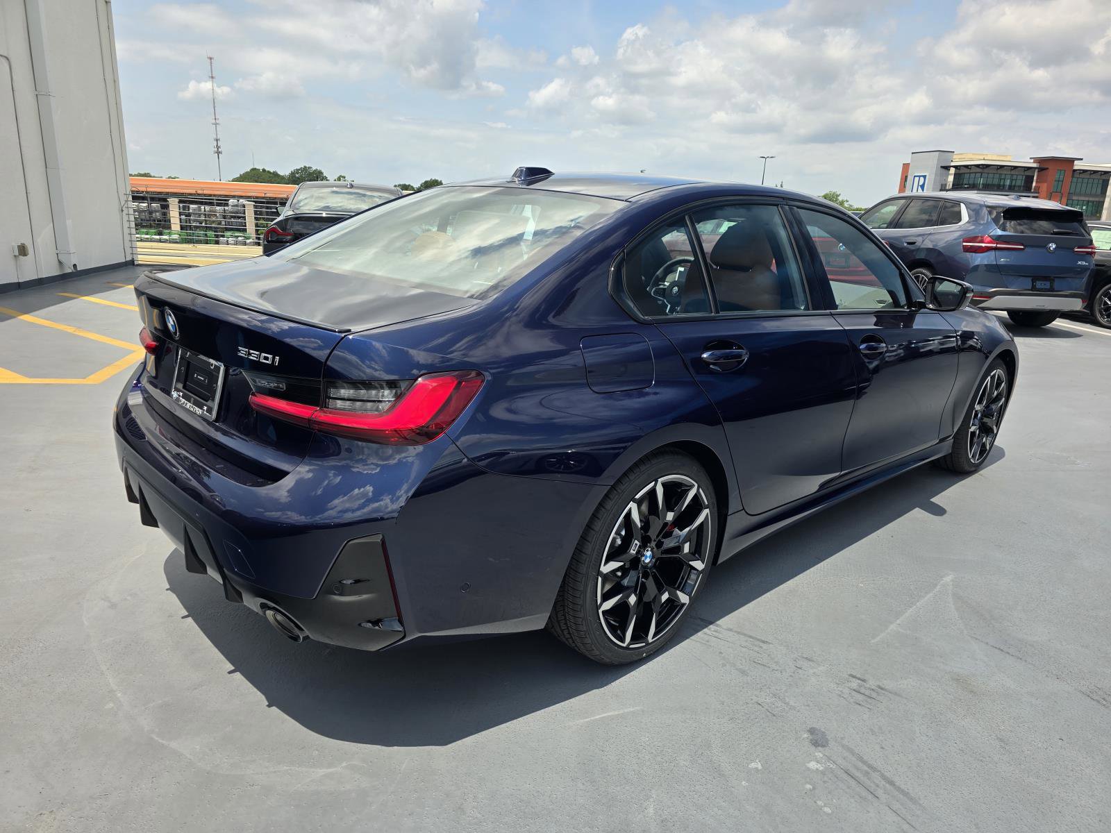 New 2026 BMW 330i Sedan w/ M Sport Package RWD image 3