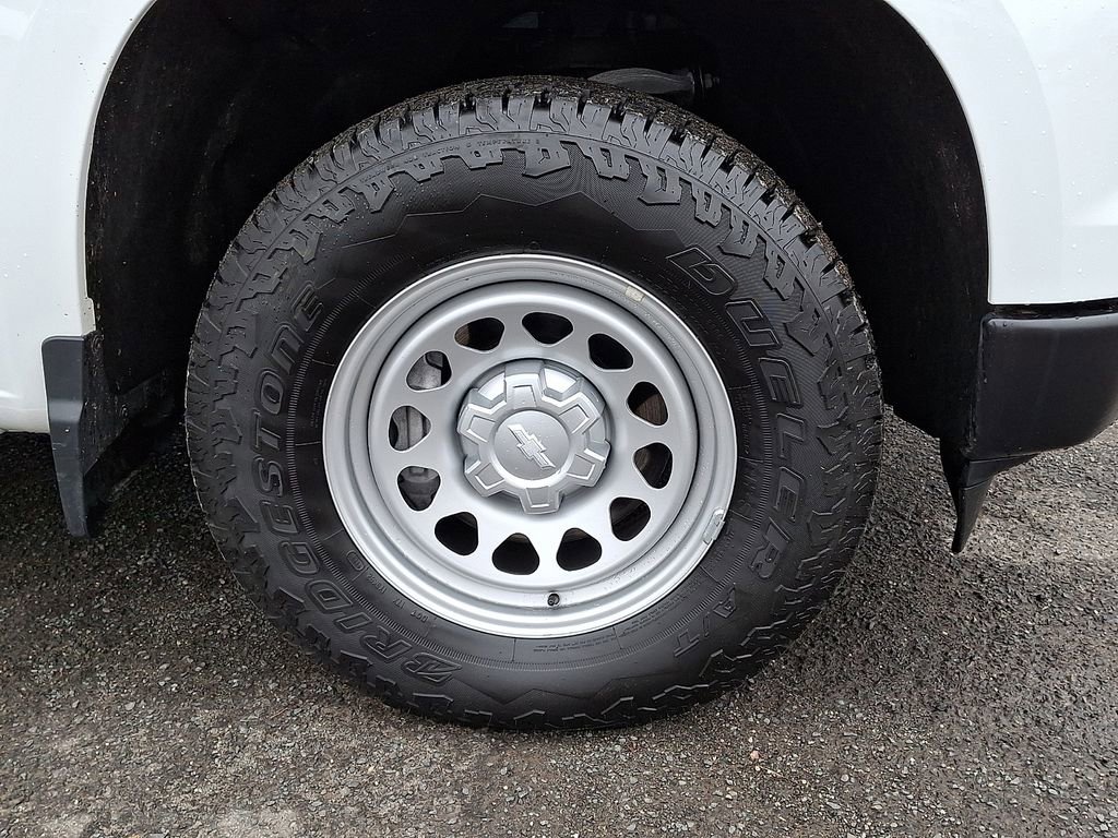Used 2026 Chevrolet Silverado 1500 W/T w/ WT Value Package image 34