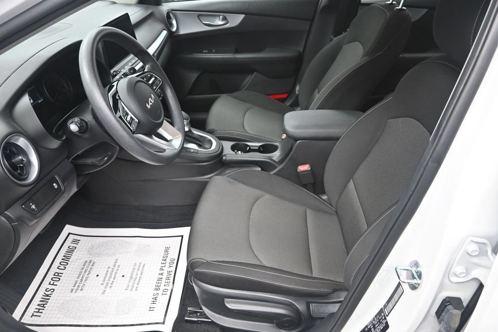 Certified 2024 Kia Forte LXS FWD image 13