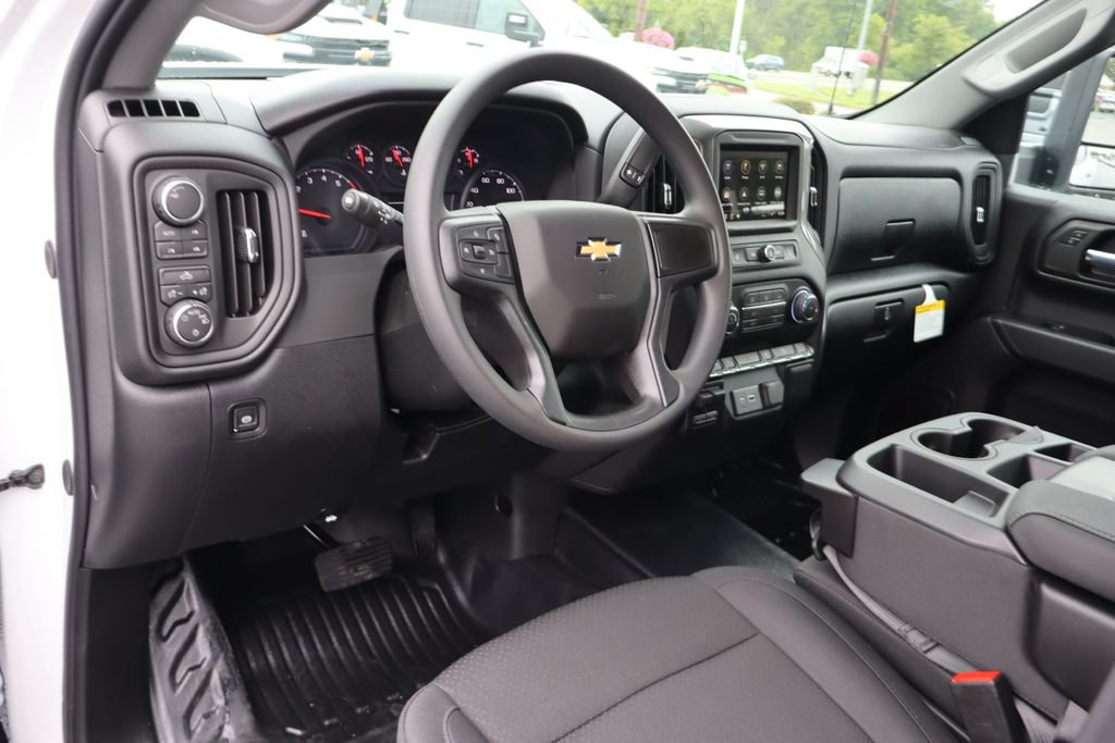 New 2026 Chevrolet Silverado 1500 W/T w/ WT Value Package AWD/4WD image 6