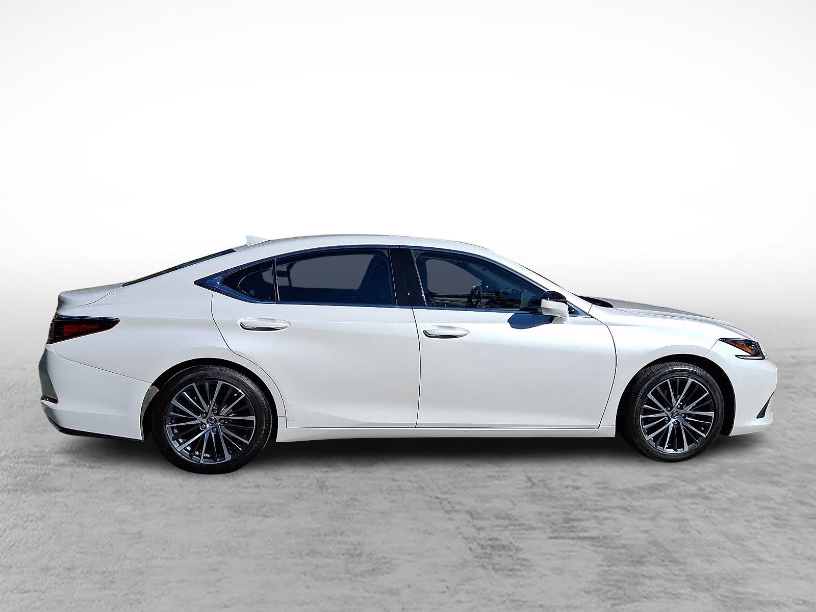 Certified 2024 Lexus ES 350 w/ Premium Package FWD image 6