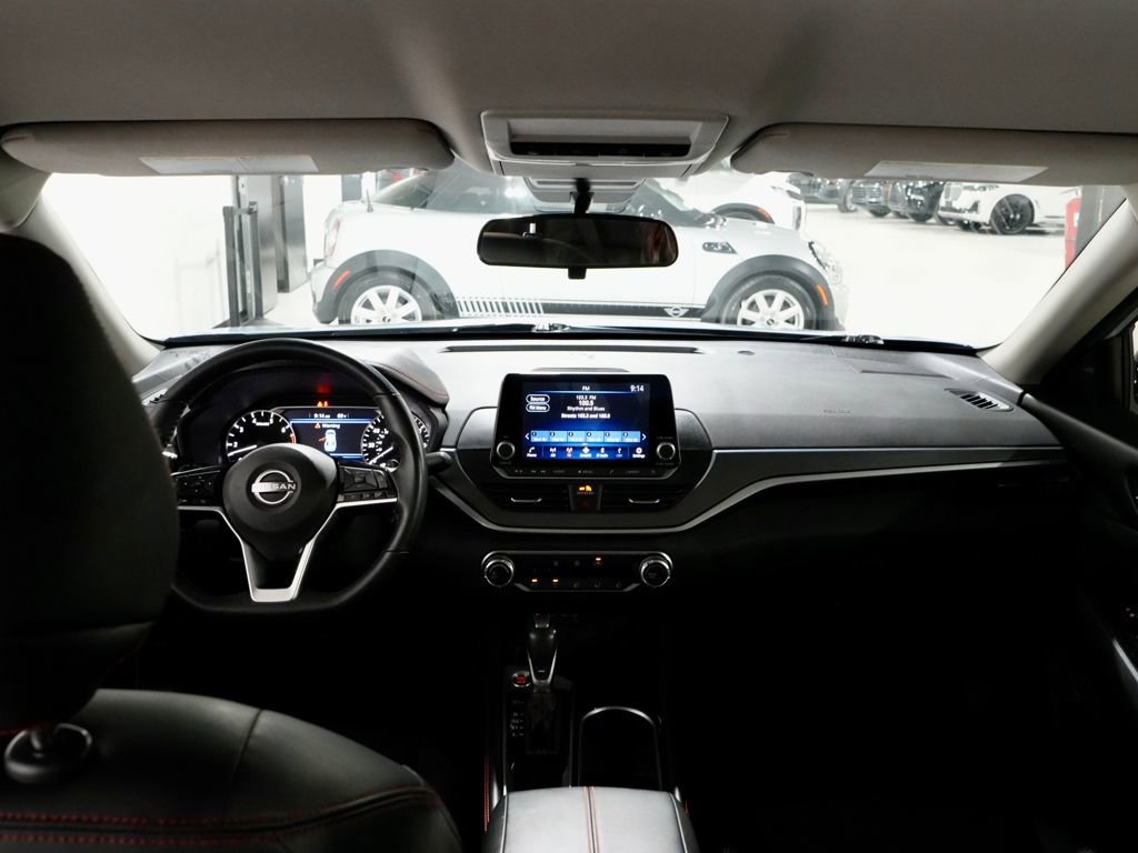 Used 2023 Nissan Altima 2.5 SR image 13