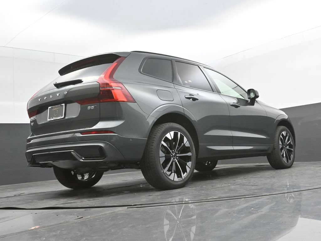 New 2026 Volvo XC60 B5 Plus w/ Climate Package AWD/4WD image 34