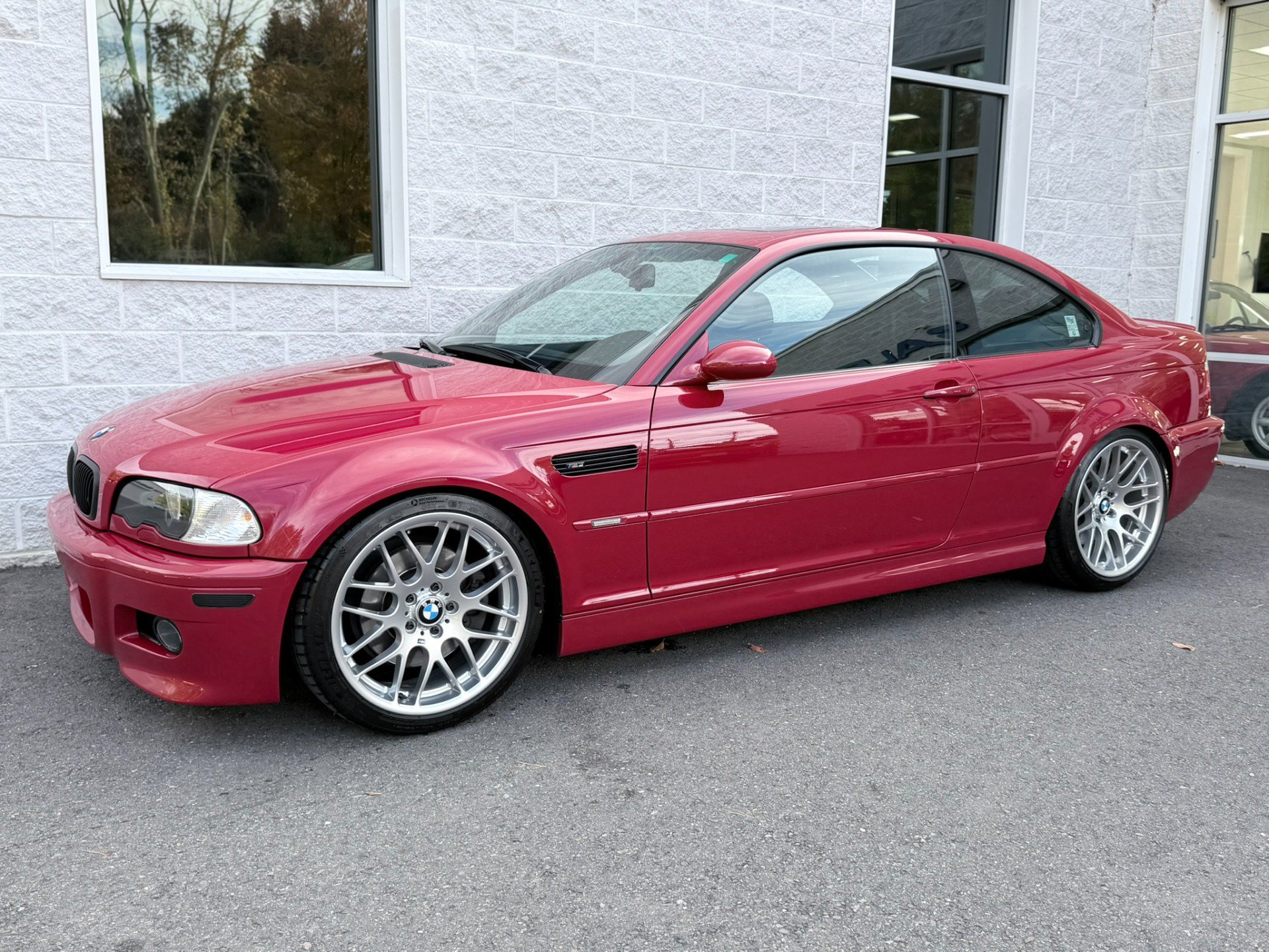 Used 2005 BMW M3 Coupe RWD image 2