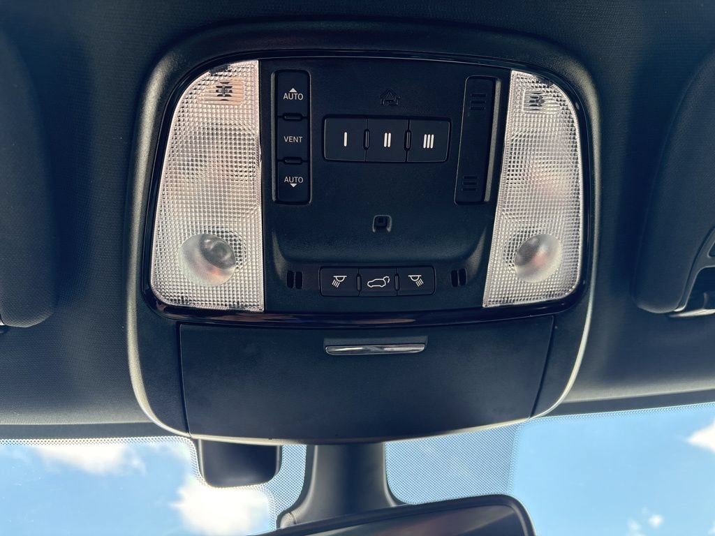 Used 2024 Dodge Durango GT AWD/4WD image 59