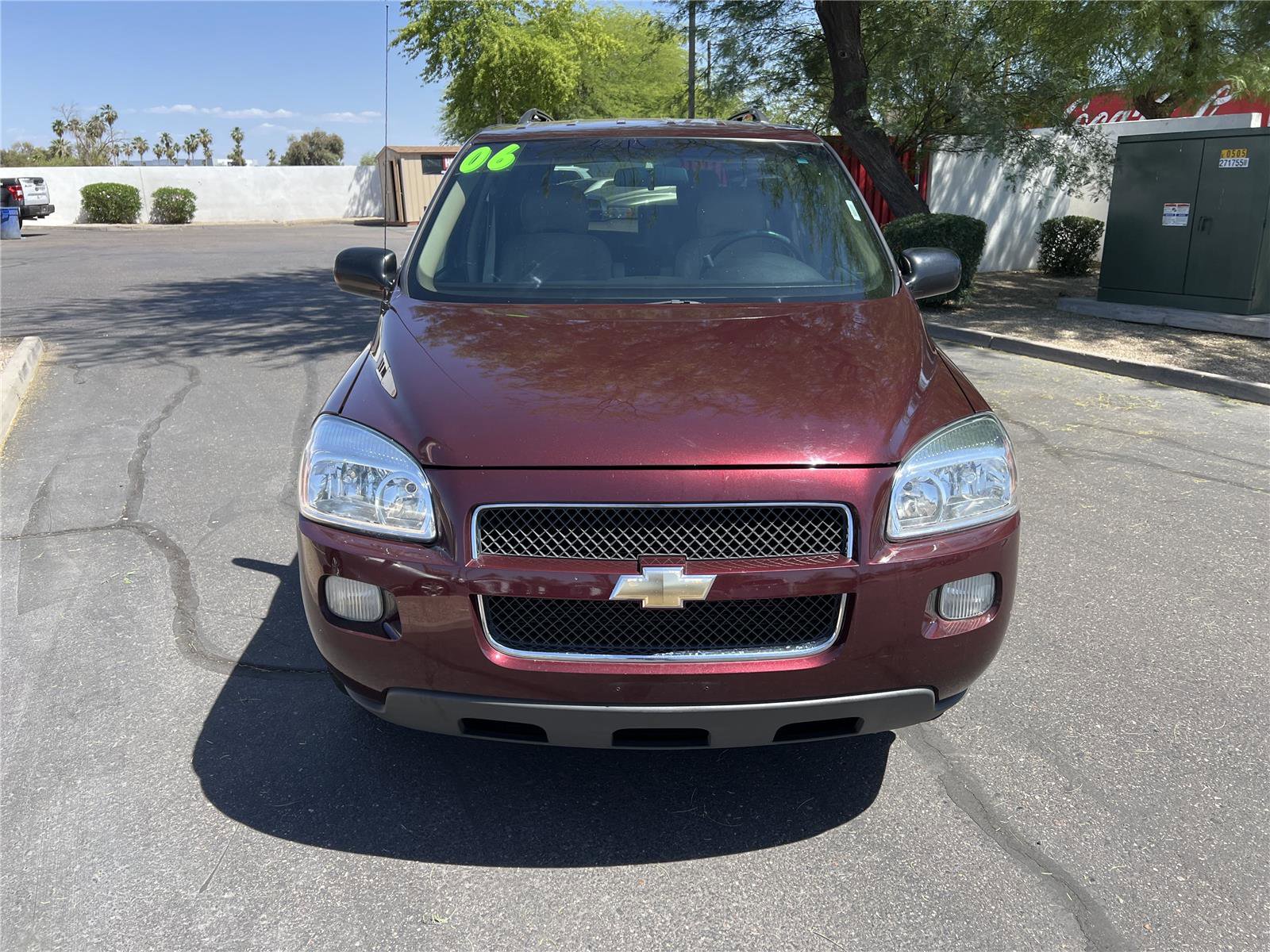Used 2006 Chevrolet Uplander LT FWD image 2