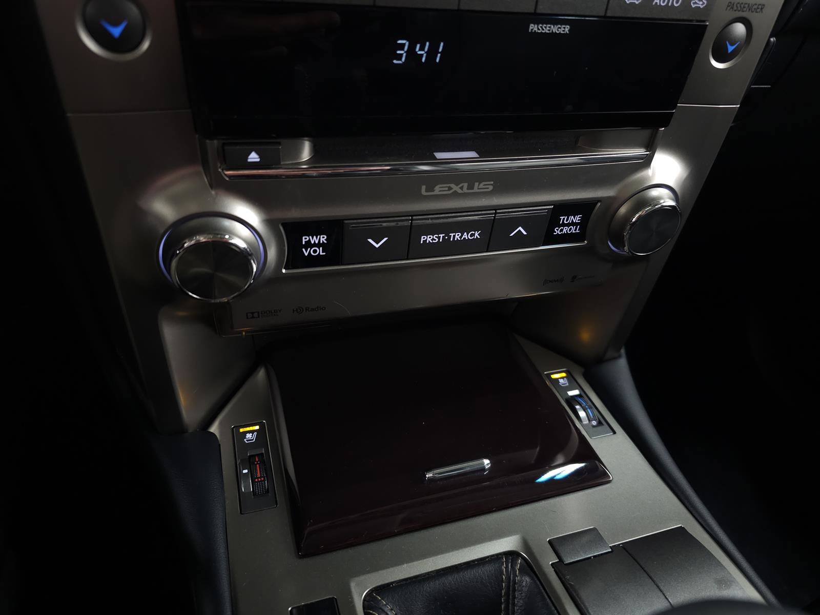 Used 2018 Lexus GX 460 Premium w/ Premium Package image 25