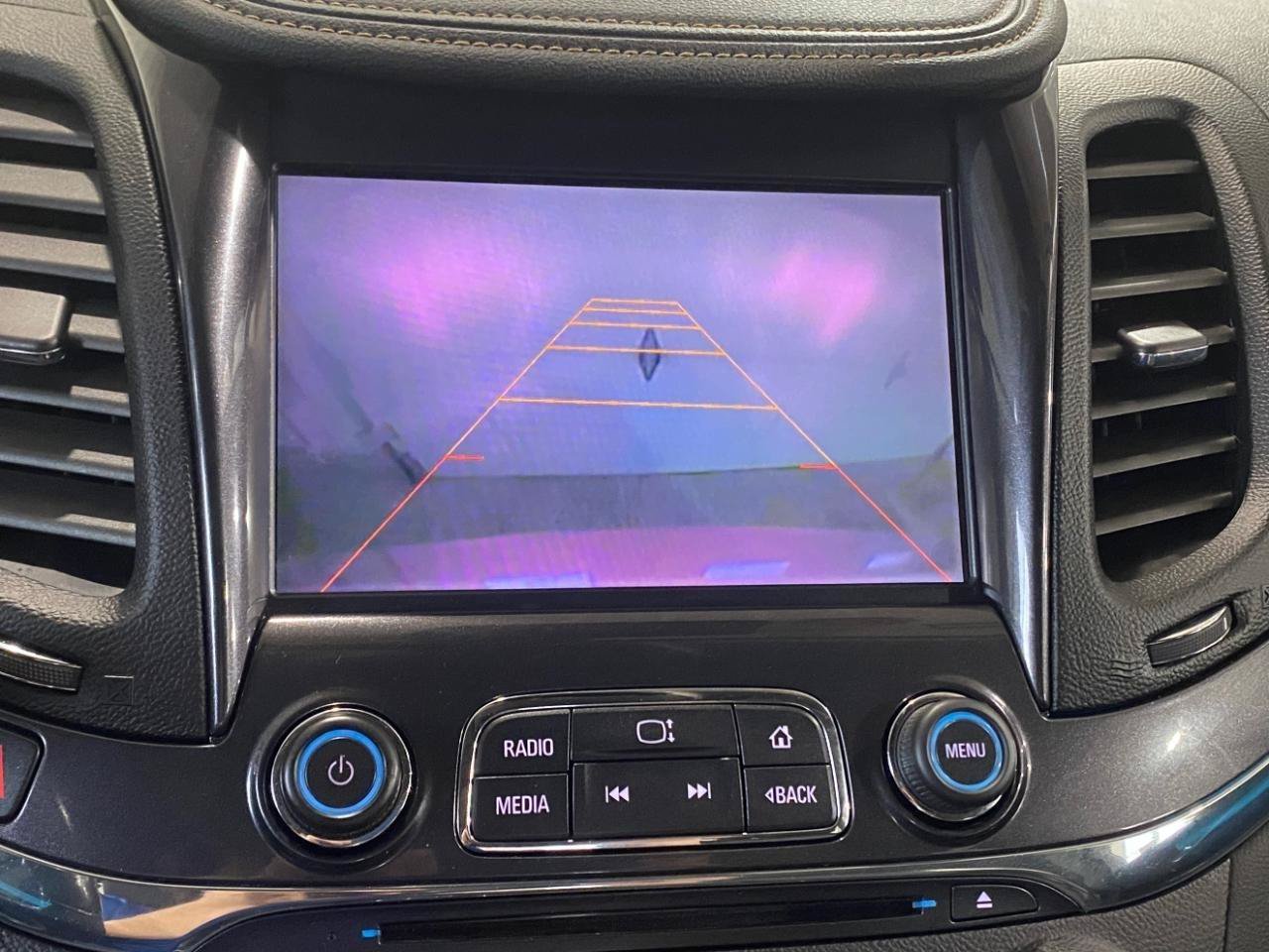 Used 2015 Chevrolet Impala LTZ FWD image 24