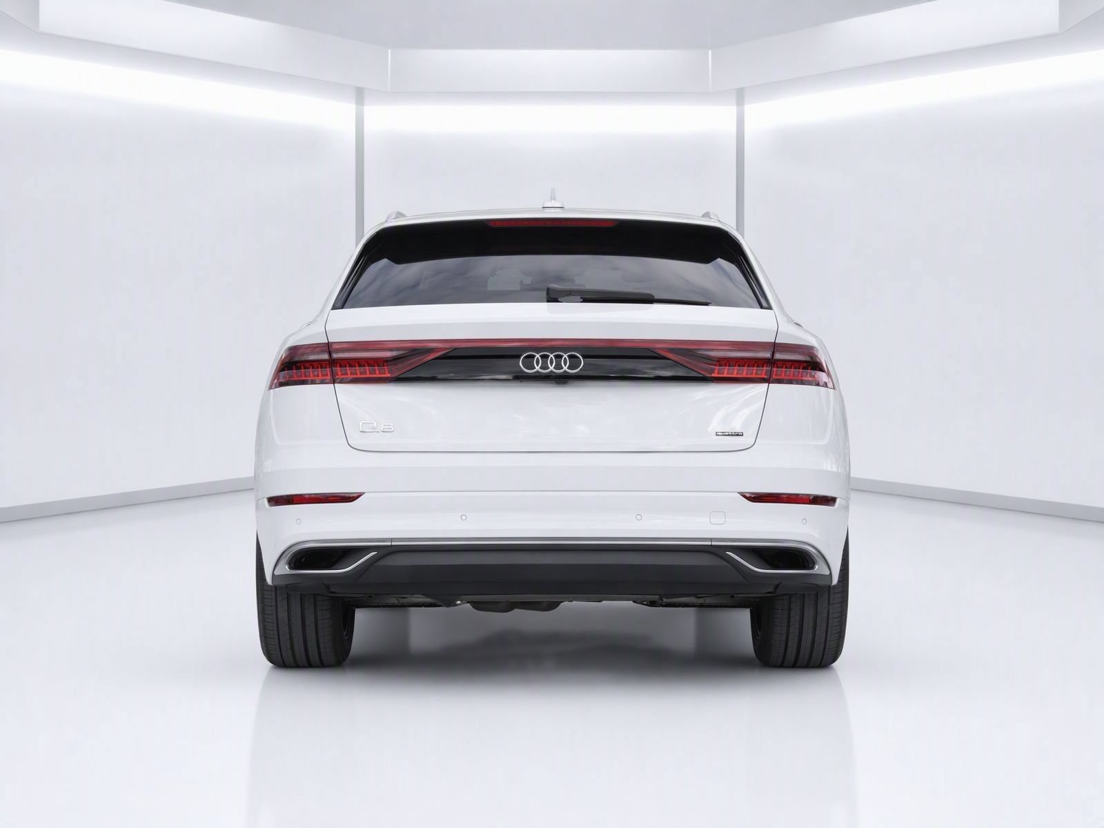 Certified 2022 Audi Q8 Premium AWD/4WD image 4