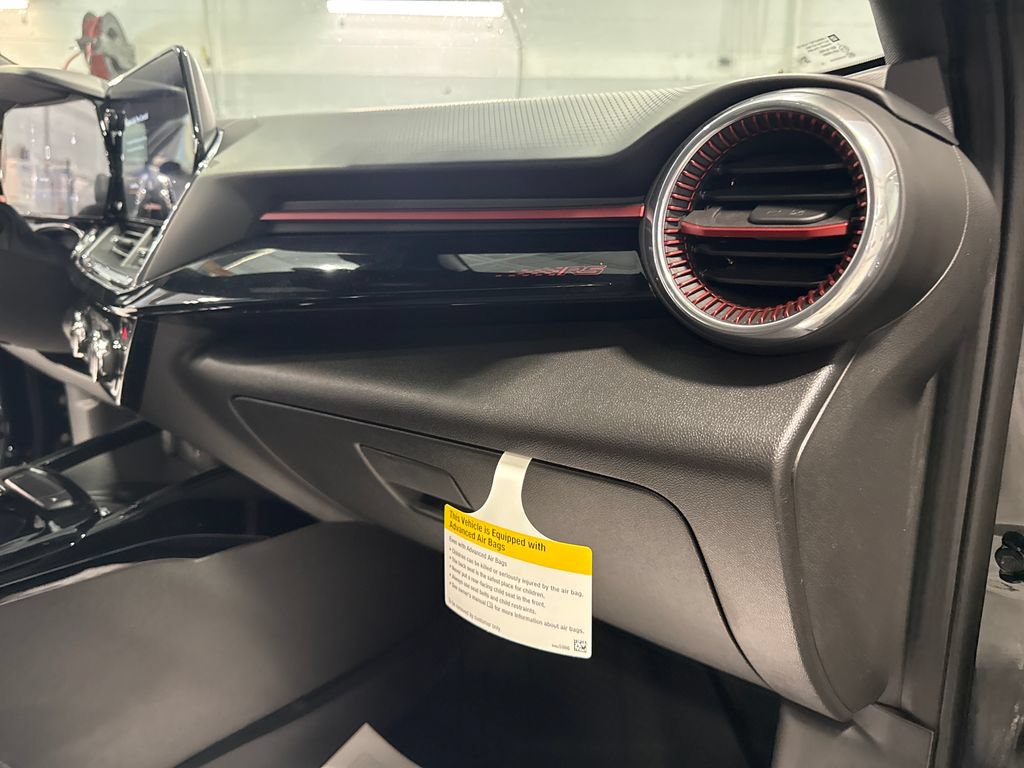 New 2026 Chevrolet Trax RS w/ Sunroof Package FWD image 36