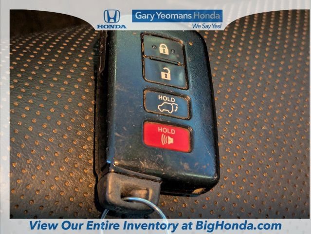 Used 2018 Toyota Highlander Limited image 37