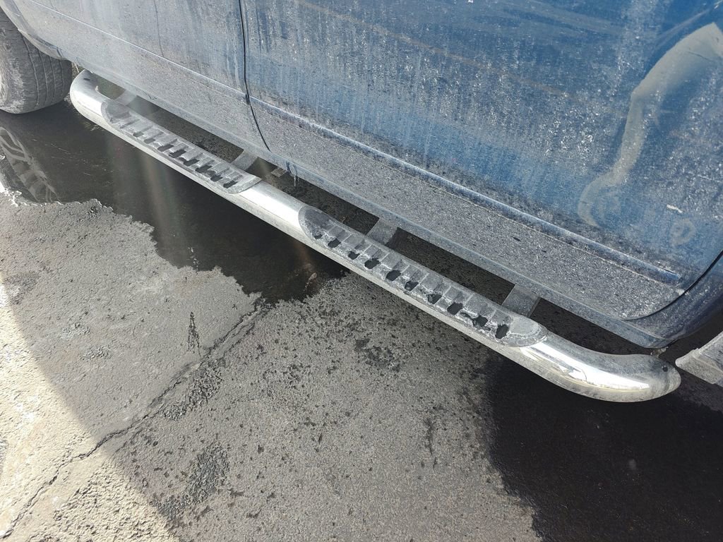 Used 2018 Chevrolet Silverado 1500 LT w/ All Star Edition image 6