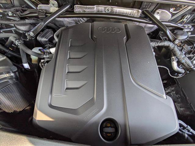 Used 2025 Audi Q5 Premium Plus w/ Premium Plus AWD/4WD image 19