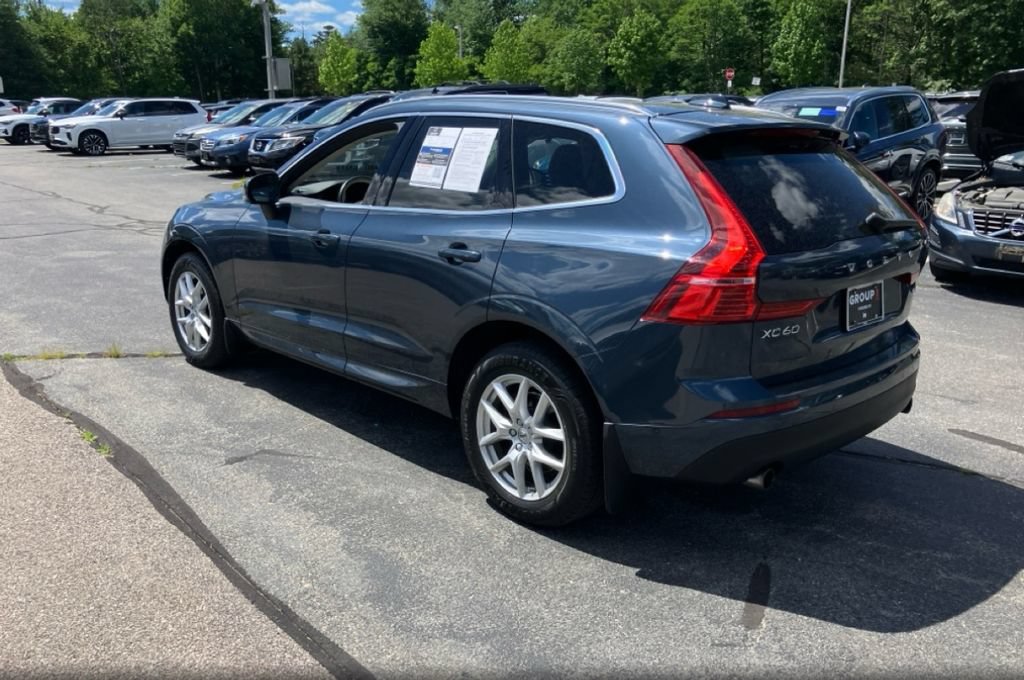 Used 2019 Volvo XC60 T5 Momentum w/ Premium Package AWD/4WD image 4