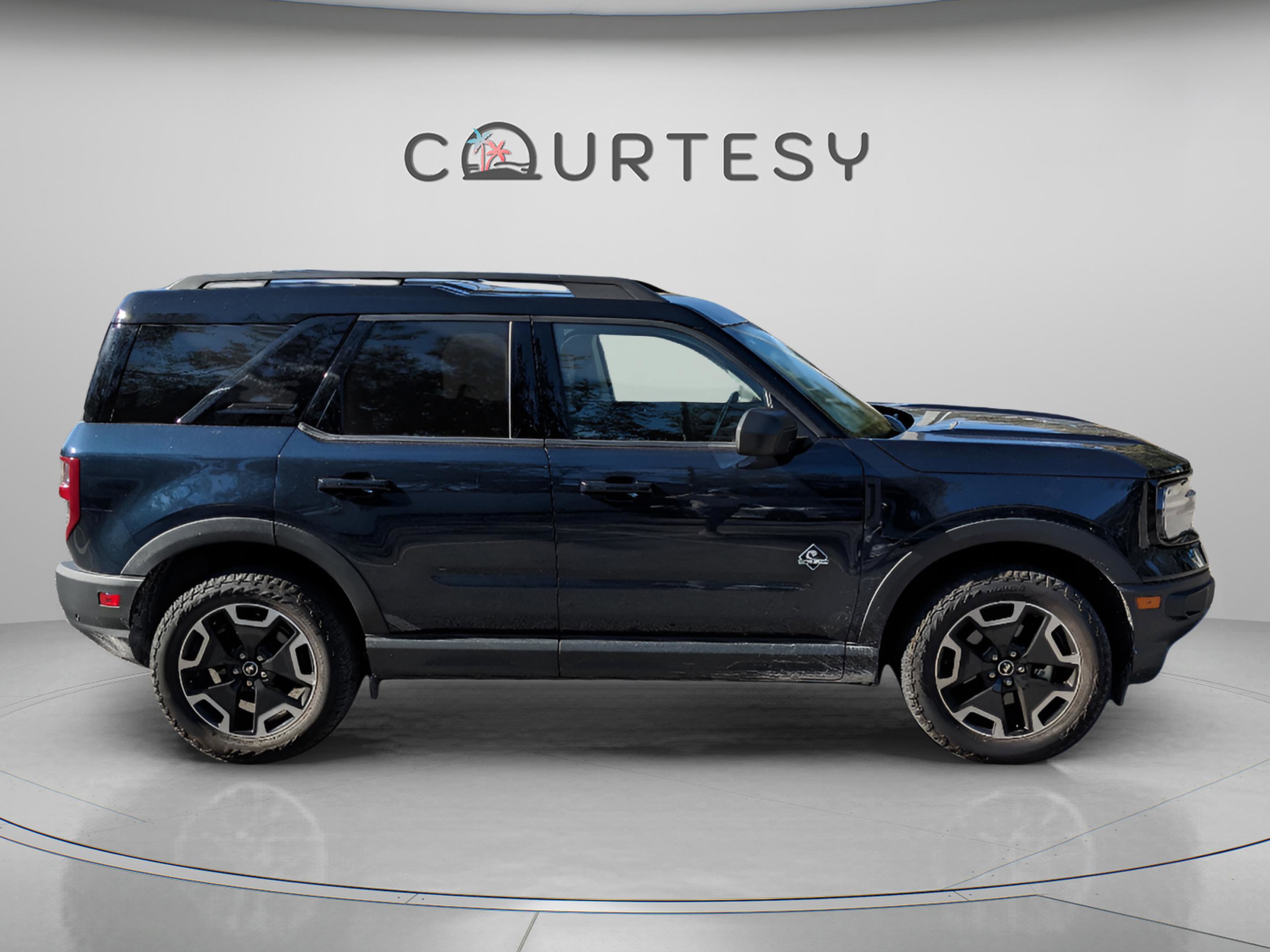 Used 2021 Ford Bronco Sport Outer Banks image 7