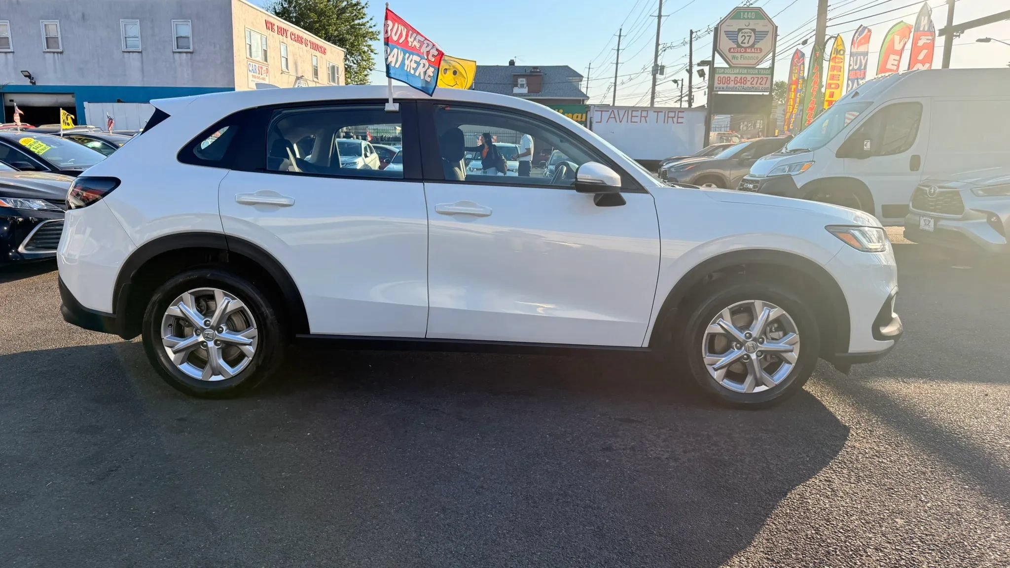 Used 2025 Honda HR-V LX image 11