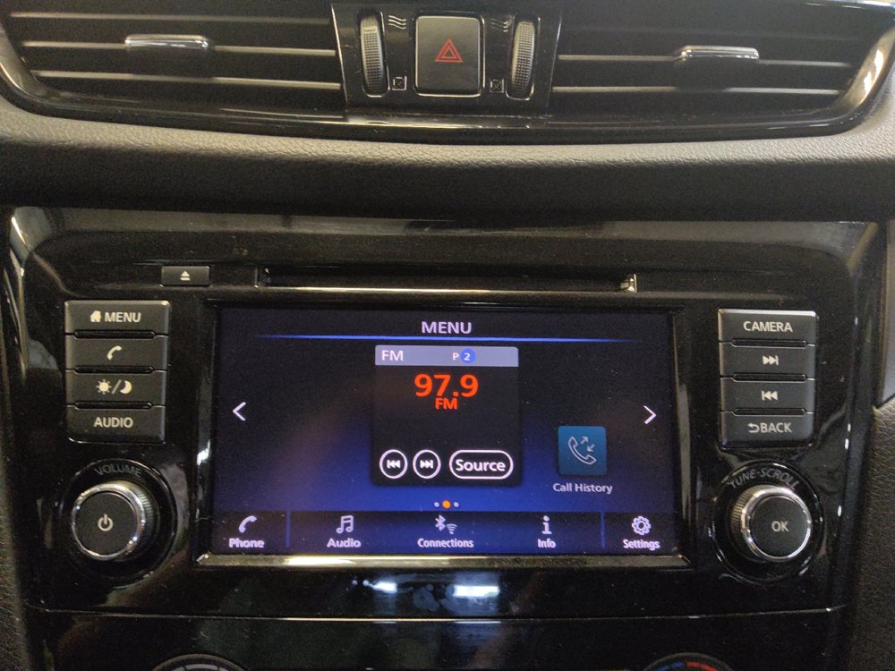 Used 2022 Nissan Rogue Sport S AWD/4WD image 25