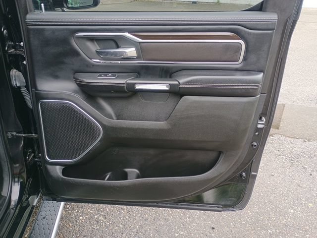 Certified 2022 RAM 1500 Laramie AWD/4WD image 17