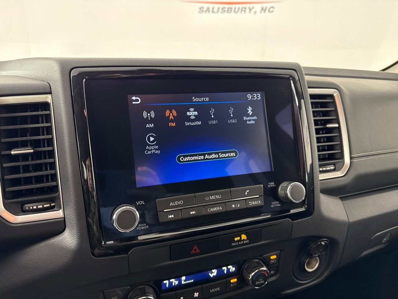 Used 2022 Nissan Frontier SV image 14