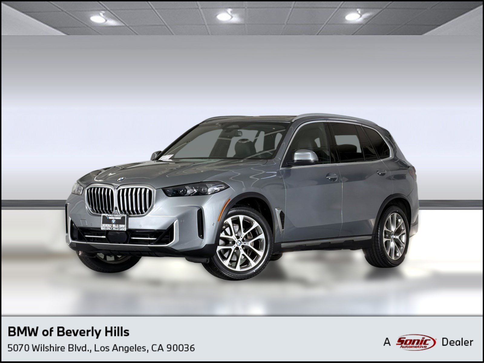 Used 2024 BMW X5 sDrive40i w/ Parking Assistance Package RWD image 1