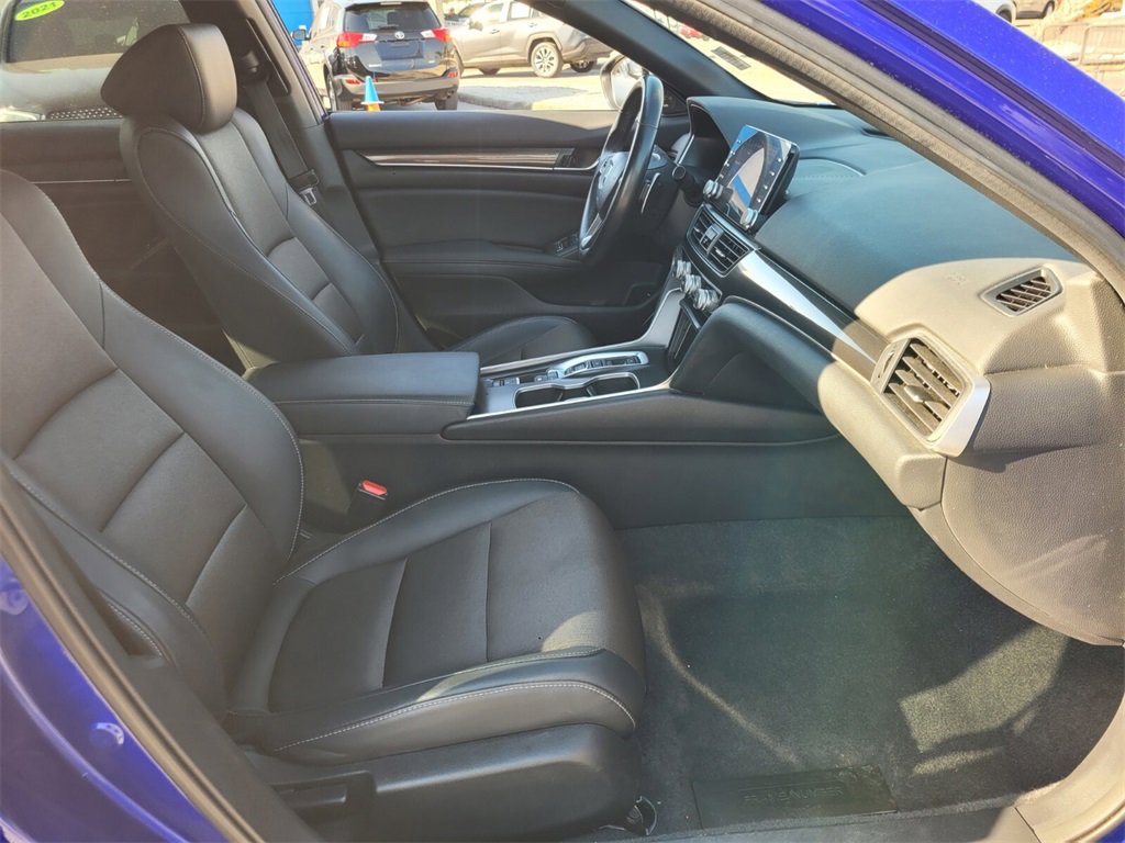 Used 2022 Honda Accord Sport image 17