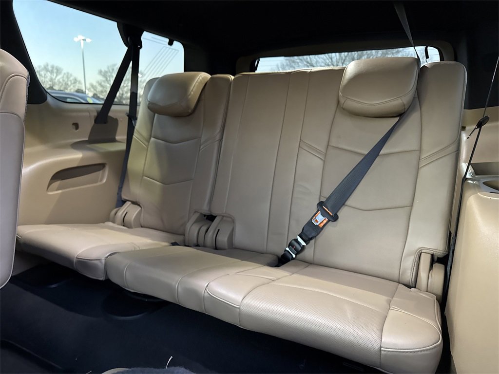 Used 2019 Cadillac Escalade ESV Platinum image 13
