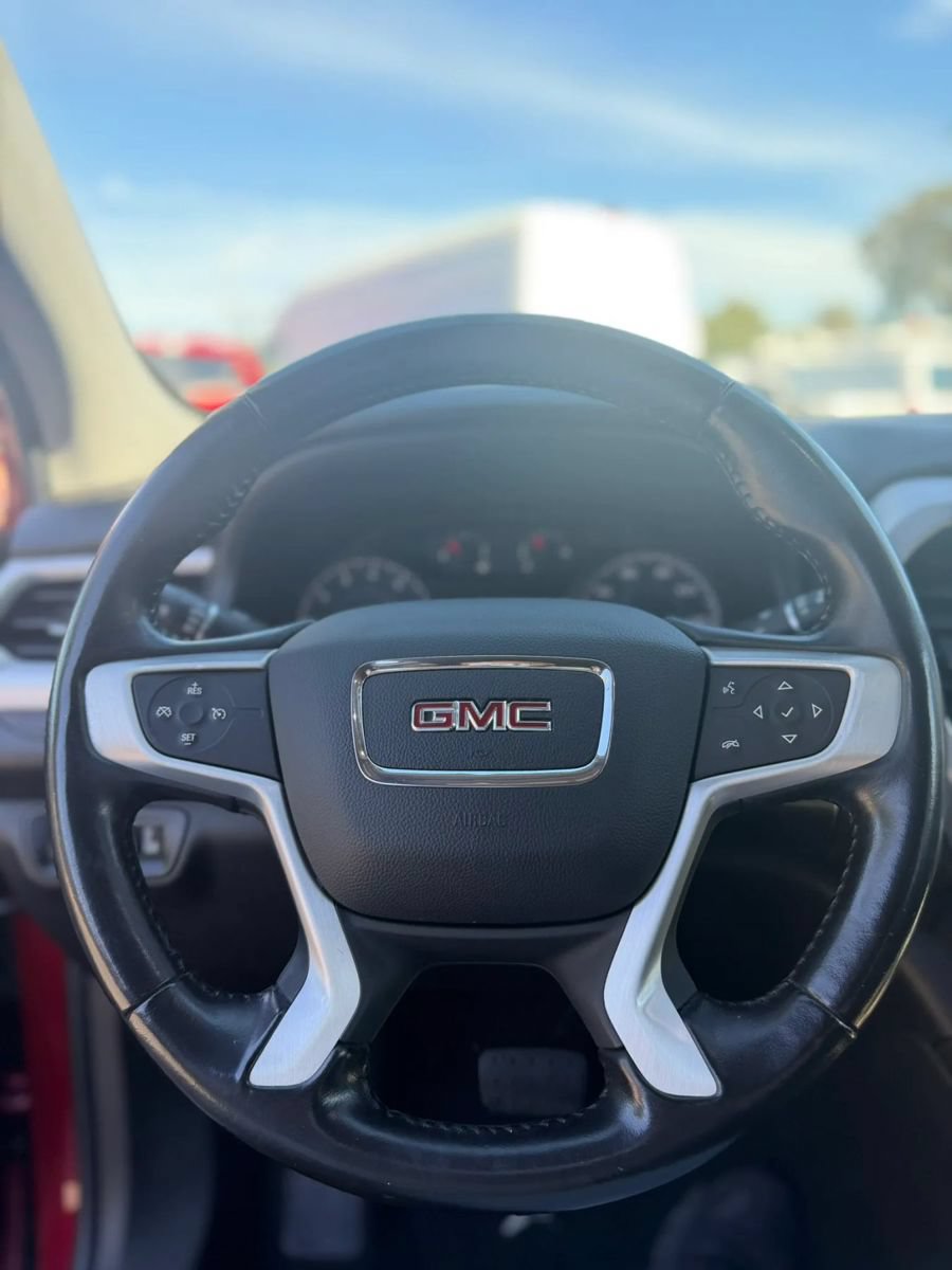 Used 2019 GMC Acadia SLE FWD image 23