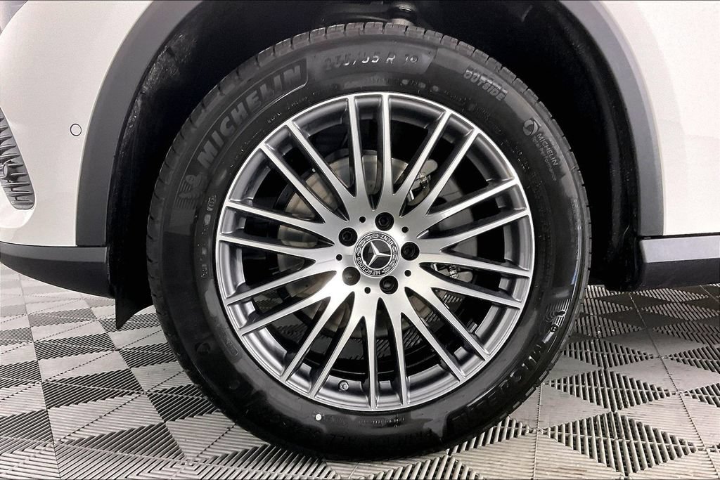 New 2026 Mercedes-Benz GLC 300 4MATIC image 11