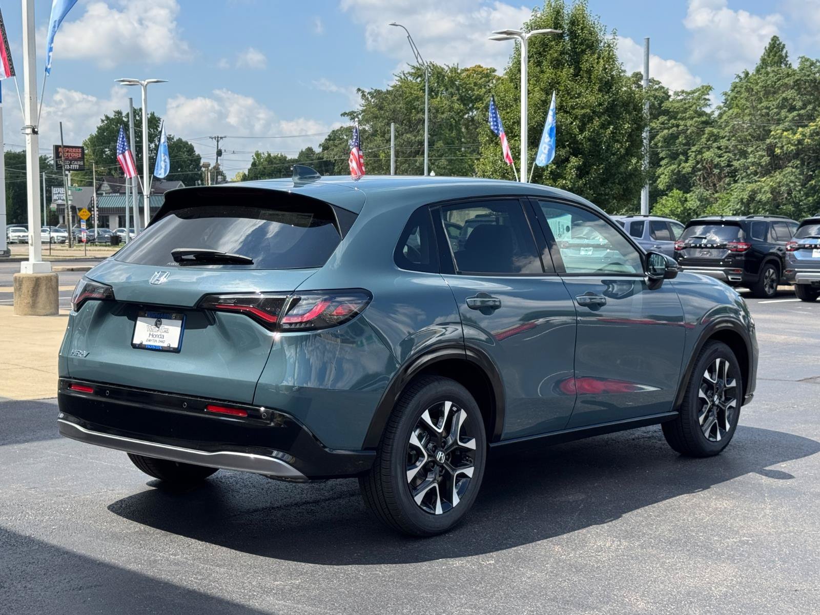 New 2027 Honda HR-V EX-L image 3