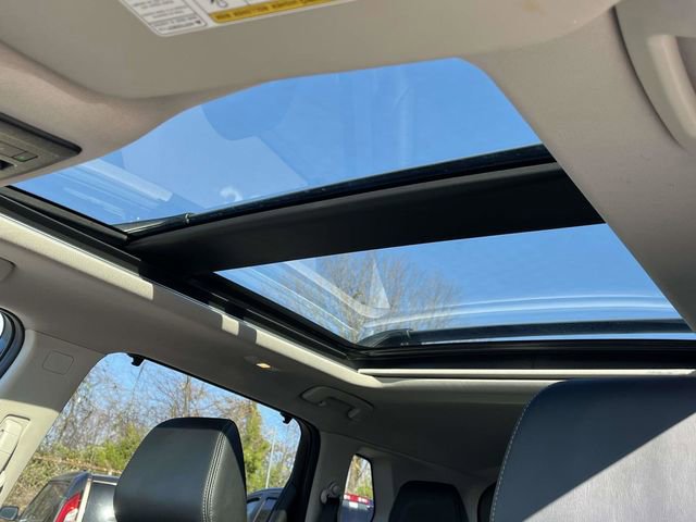 Used 2021 Nissan Rogue Platinum image 14