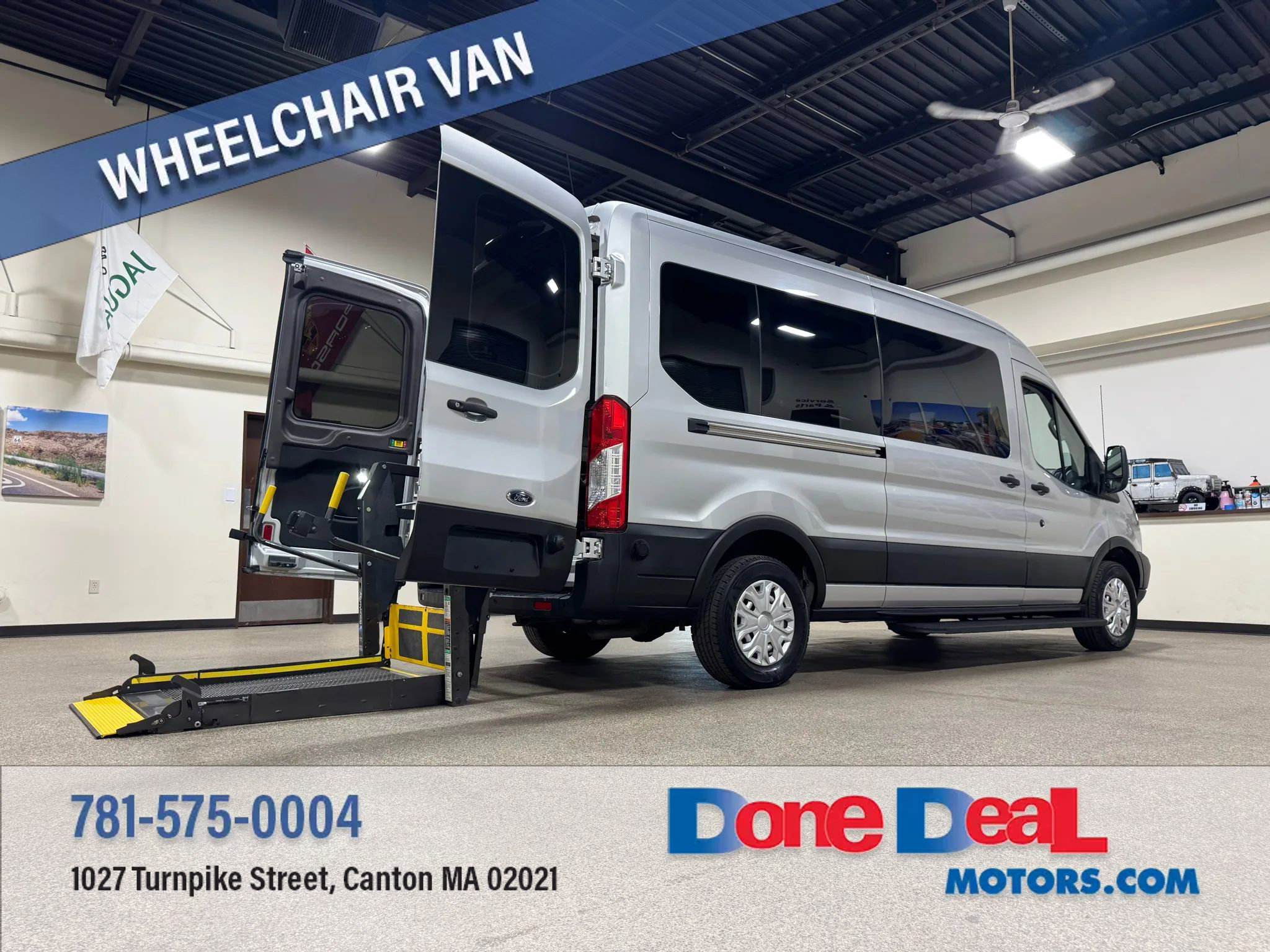 Used 2019 Ford Transit 250 148 Medium Roof image 1