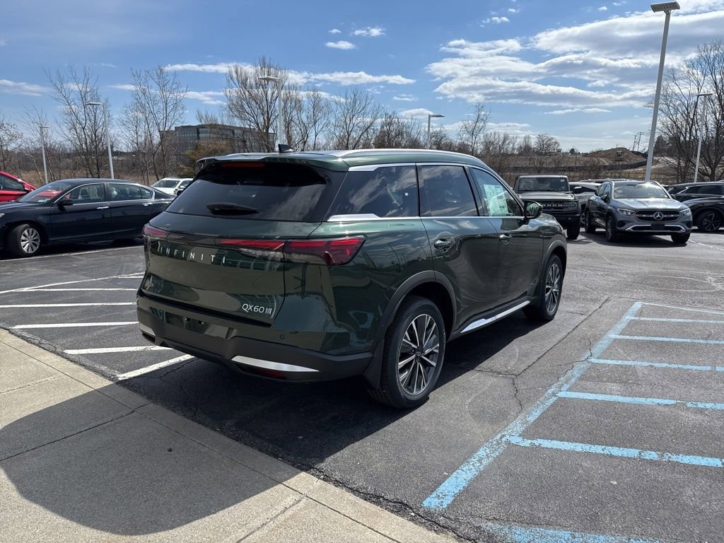 New 2026 INFINITI QX60 Luxe image 3