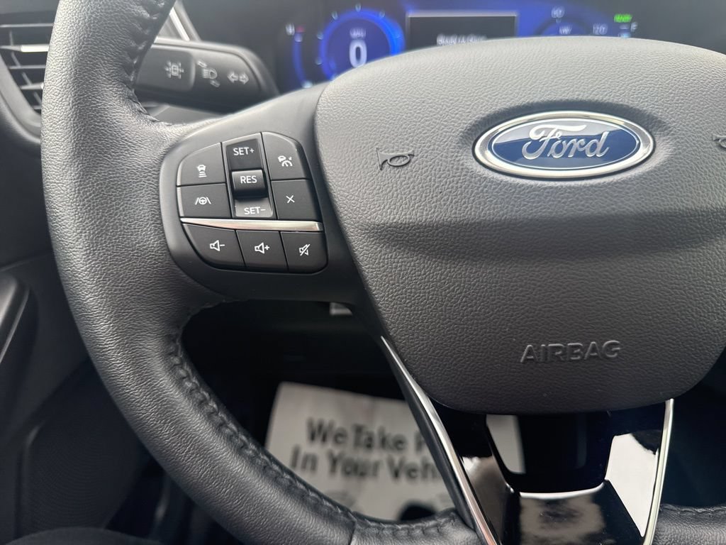 Certified 2020 Ford Escape Titanium w/ Titanium Premium Package 2.0 FWD image 36