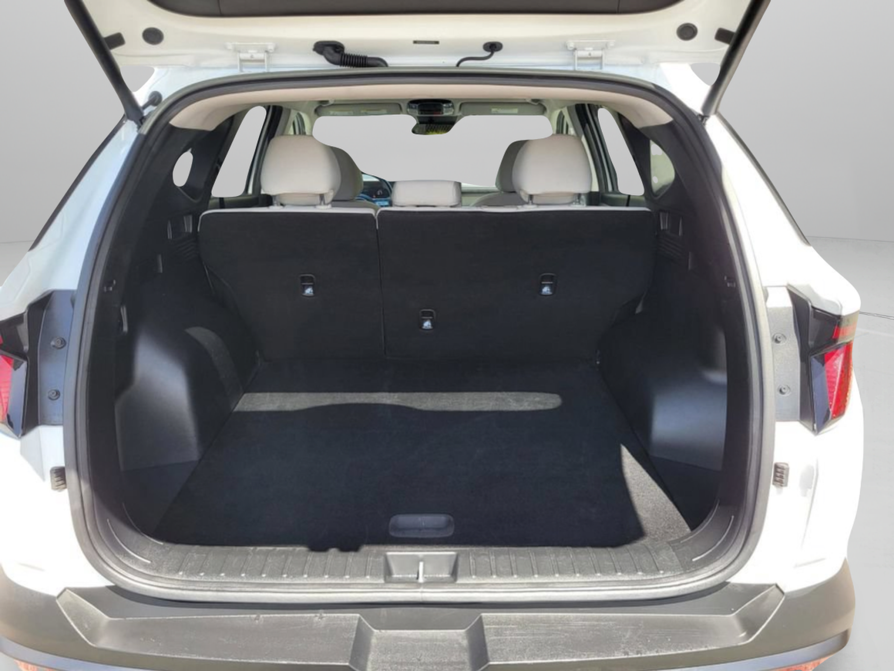 Used 2025 Hyundai Tucson SEL FWD image 19