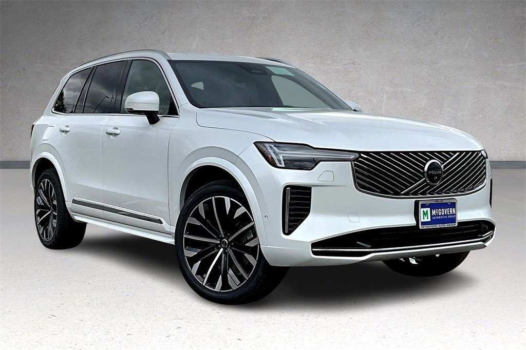 New 2026 Volvo XC90 B6 Ultra image 2