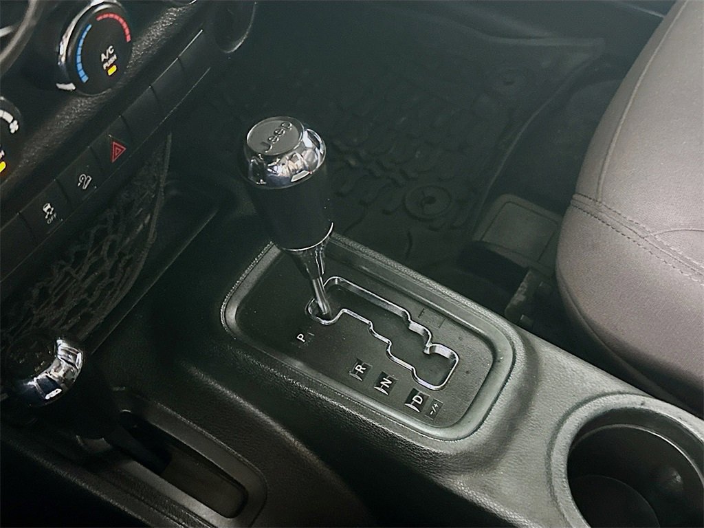 Used 2018 Jeep Wrangler Sport image 16