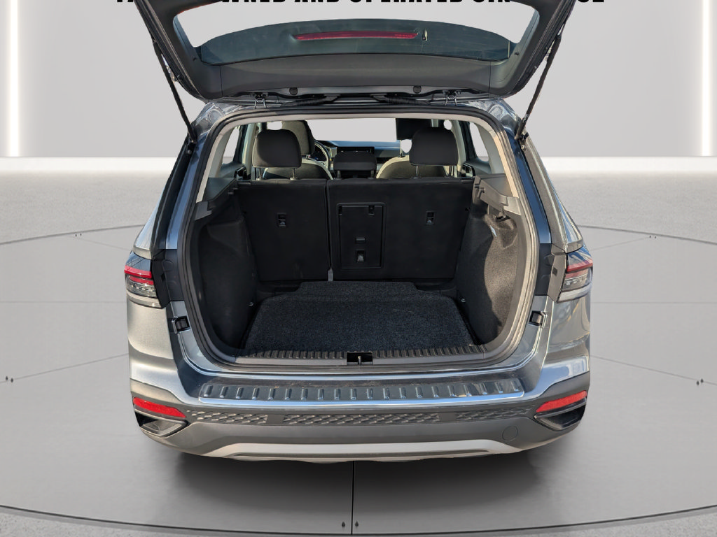 Certified 2025 Volkswagen Taos S FWD image 8