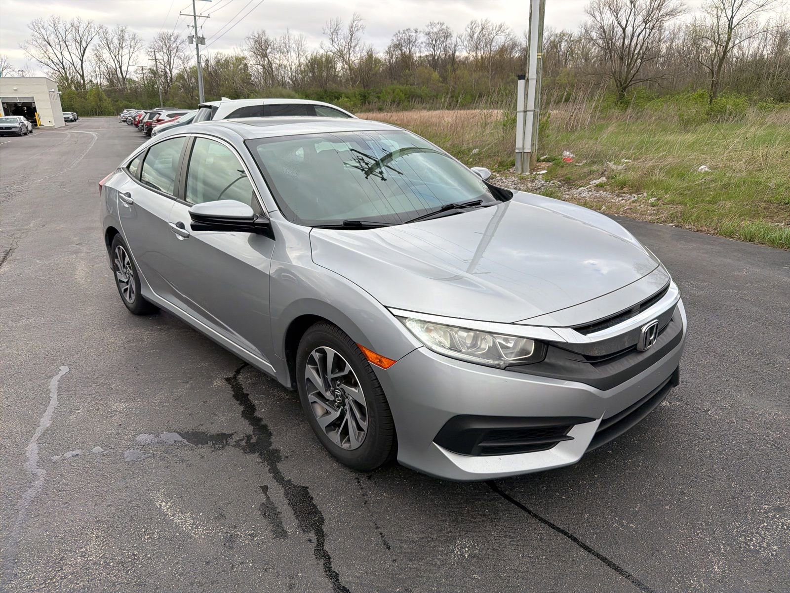 Used 2018 Honda Civic EX image 8