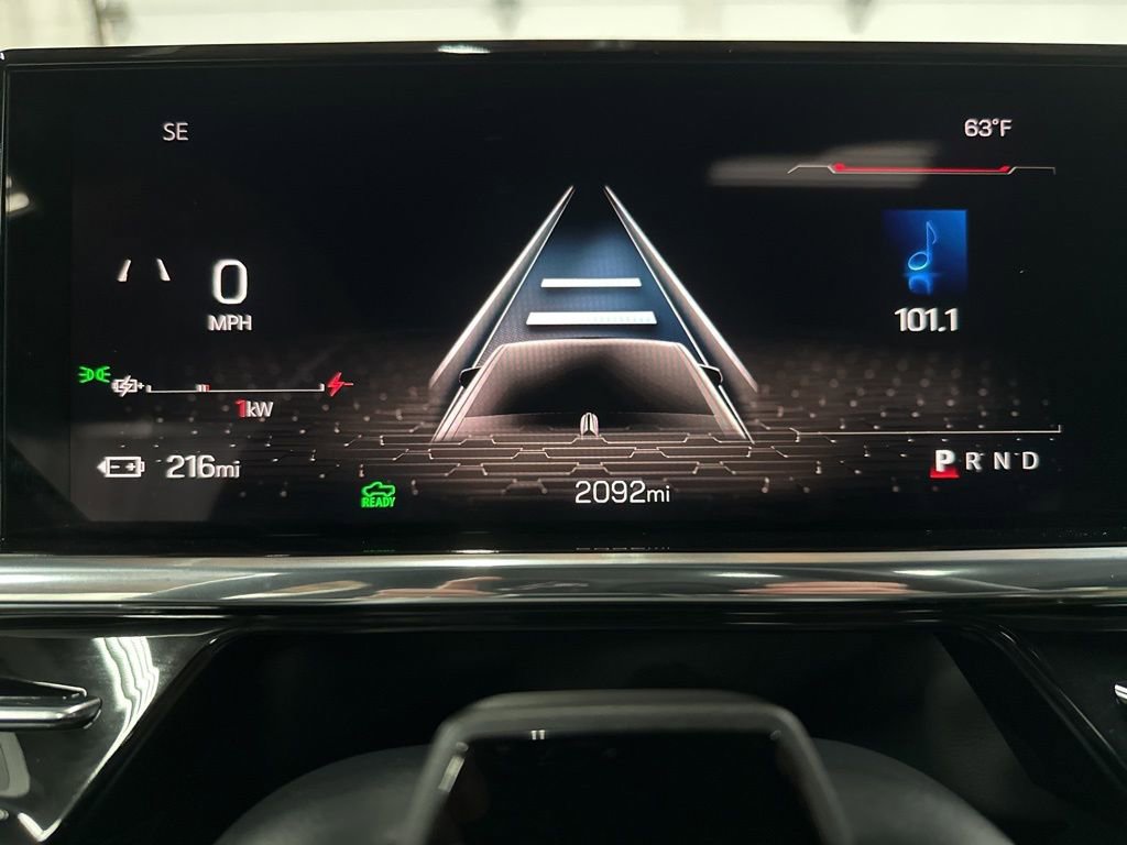 Used 2025 GMC Sierra EV Denali AWD/4WD image 27