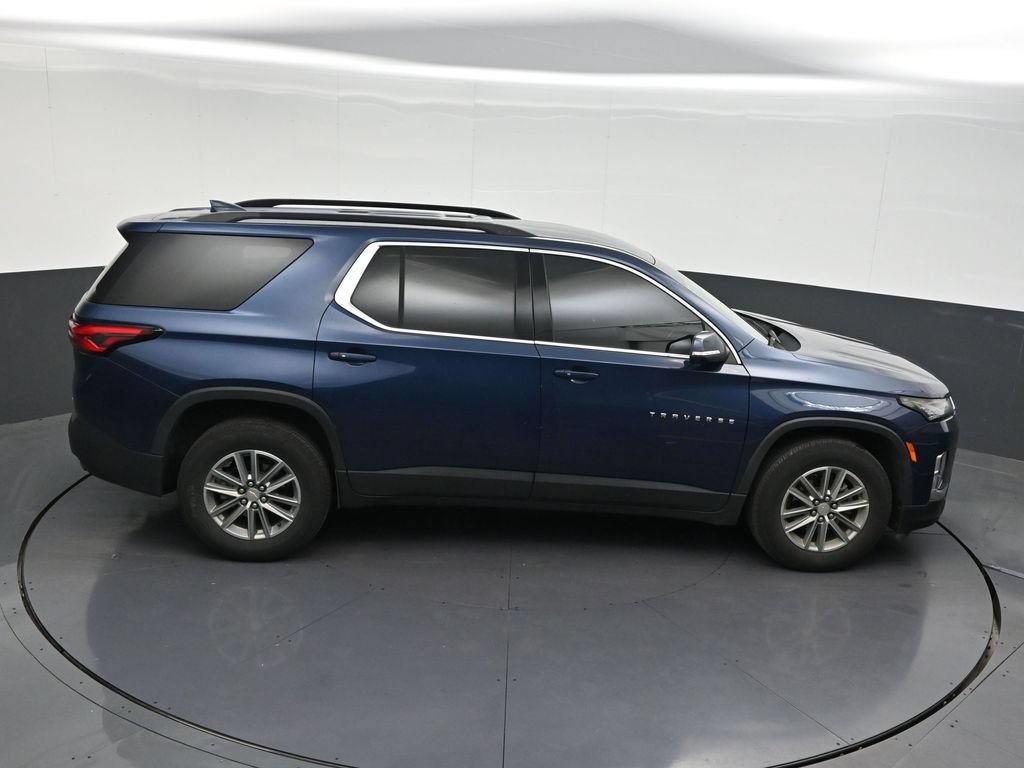 Used 2023 Chevrolet Traverse LT FWD image 21