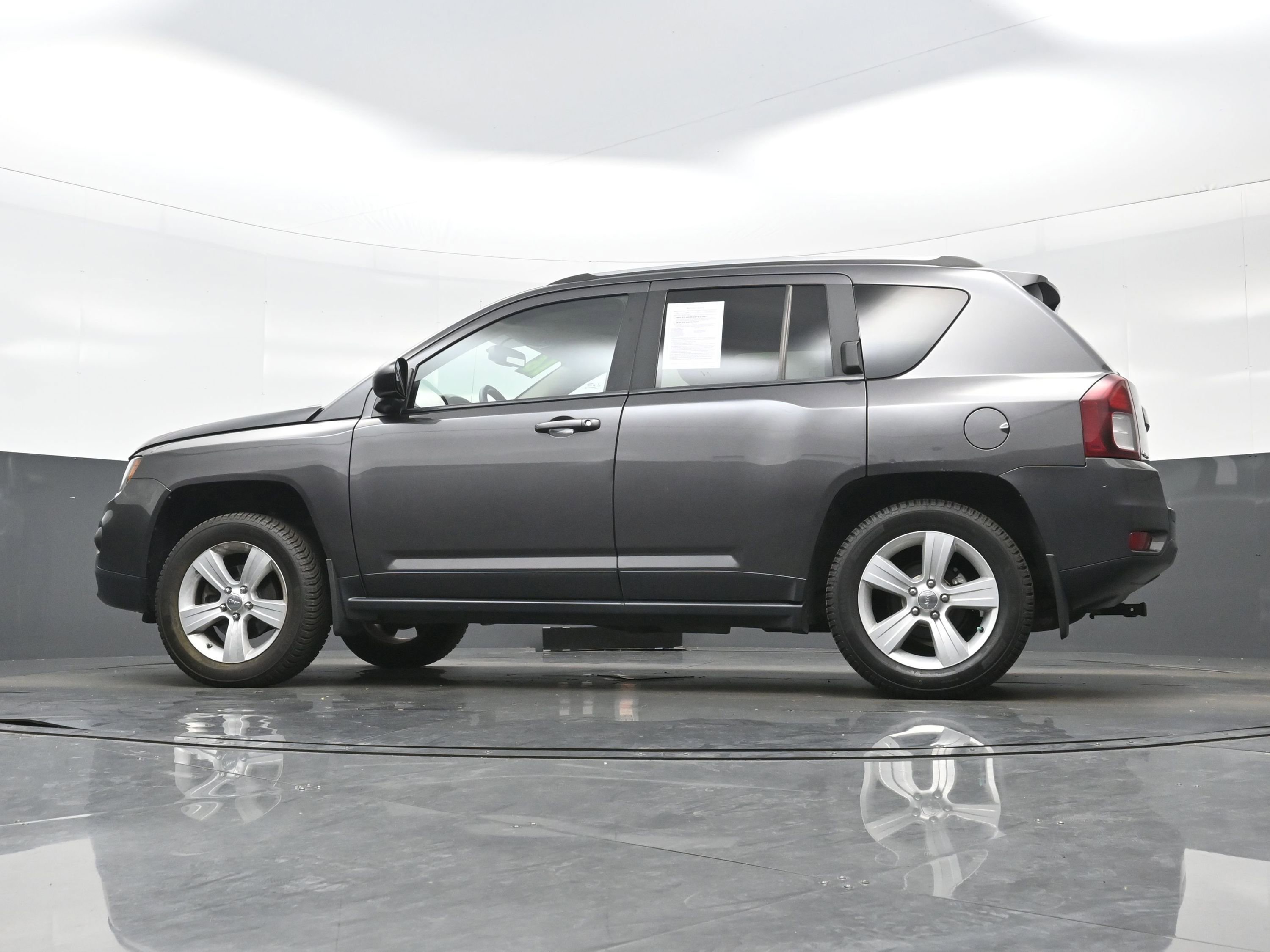 Used 2016 Jeep Compass Sport w/ Power Value Group AWD/4WD image 24