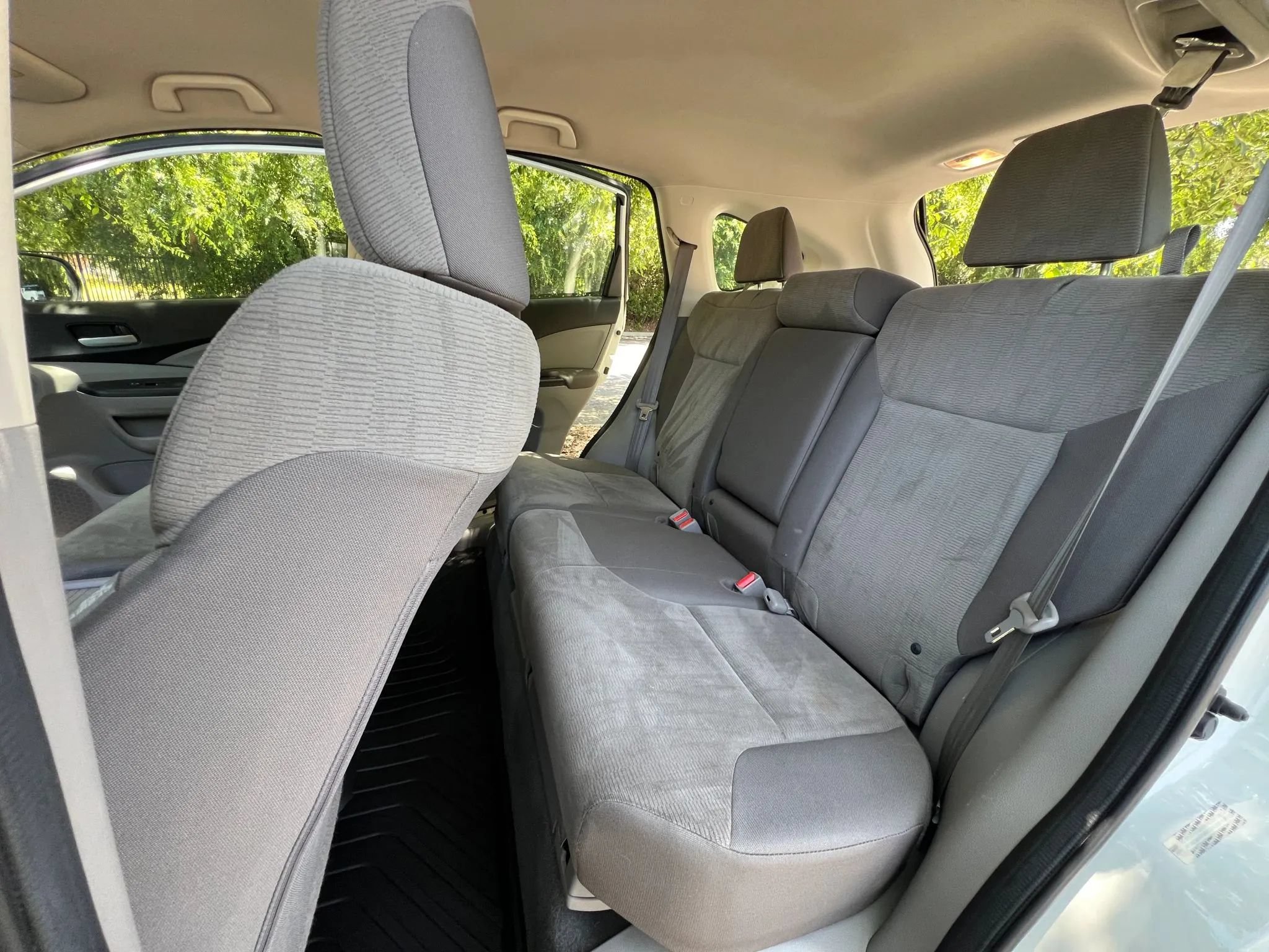 Used 2013 Honda CR-V LX image 17