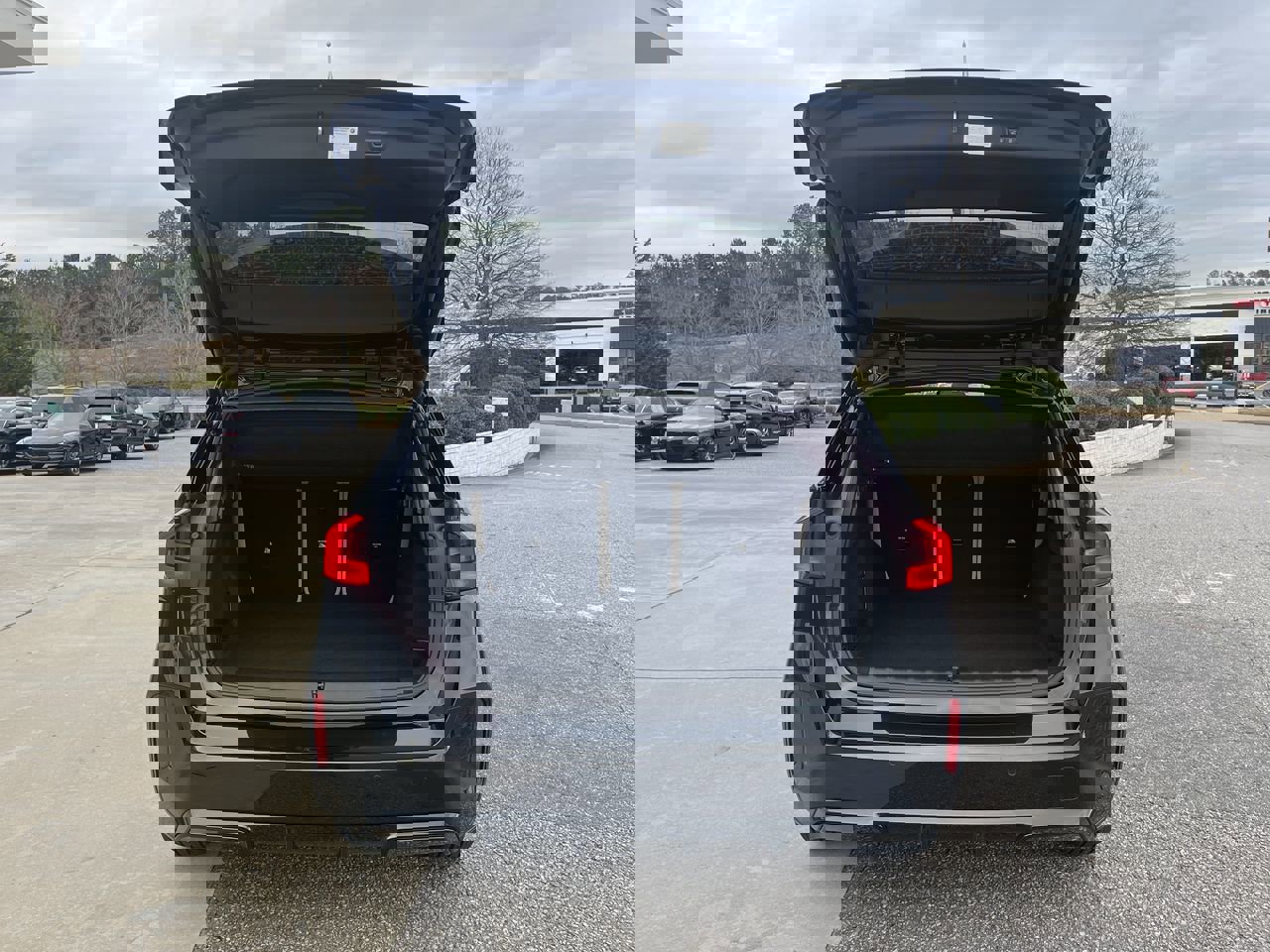 Certified 2023 BMW X1 xDrive28i w/ M Sport Package image 33