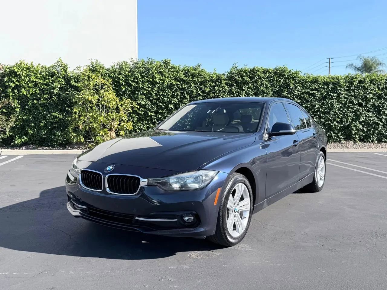 Used 2016 BMW 328d xDrive Sedan image 2