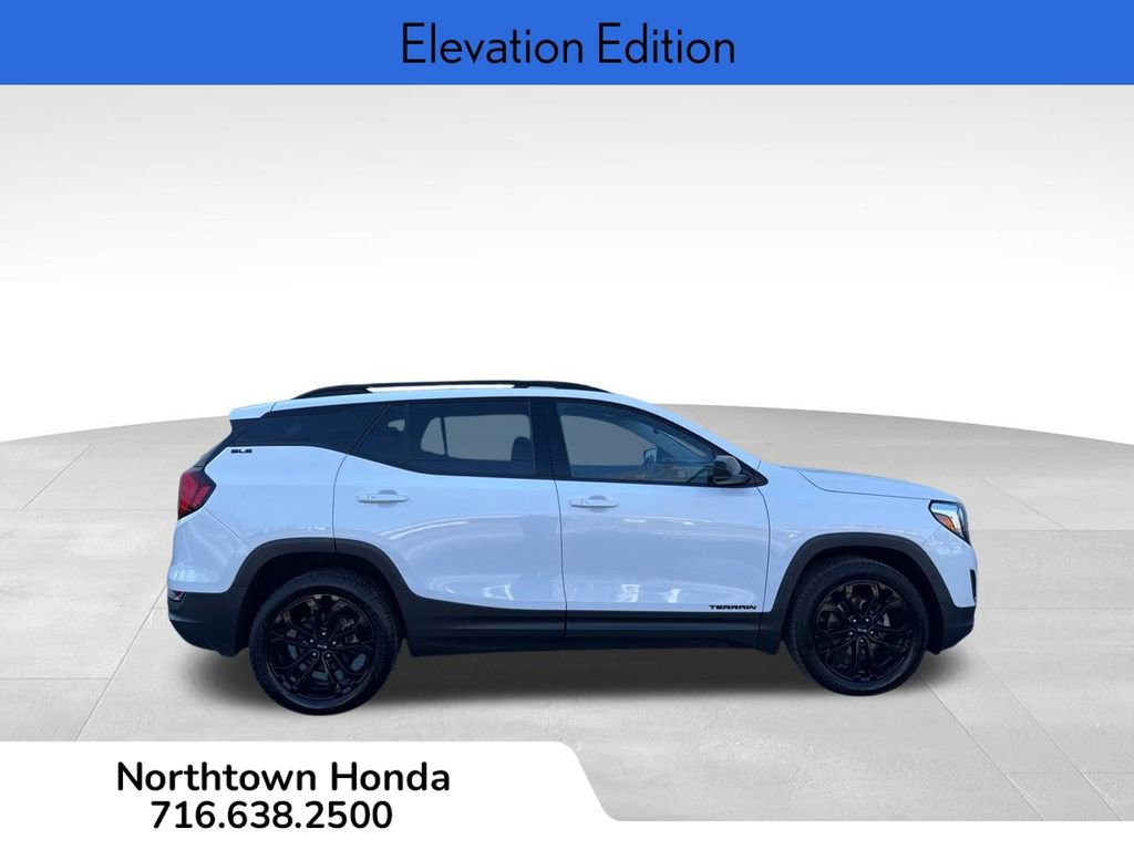 Used 2021 GMC Terrain SLE w/ Driver Convenience Package AWD/4WD image 3