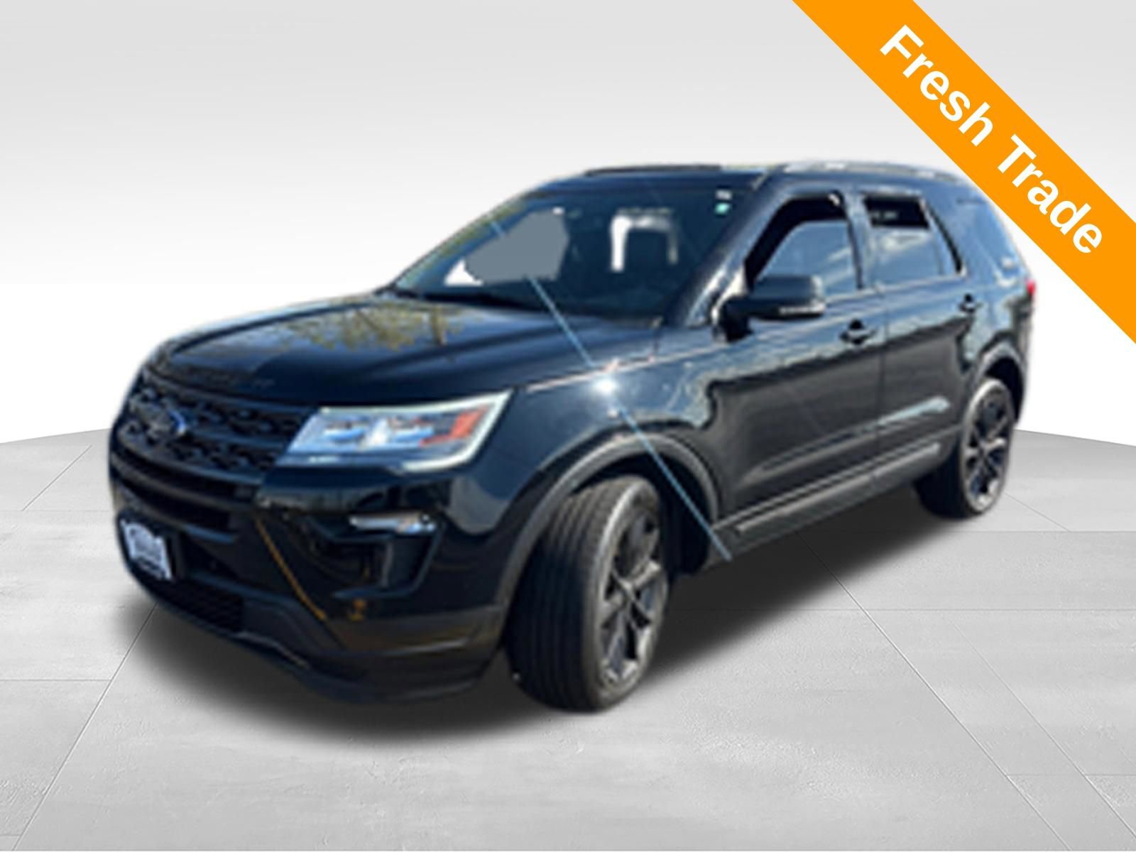 Used 2018 Ford Explorer XLT w/ Equipment Group 202A AWD/4WD image 1