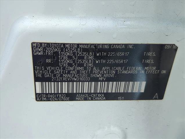 Used 2017 Toyota RAV4 LE image 29