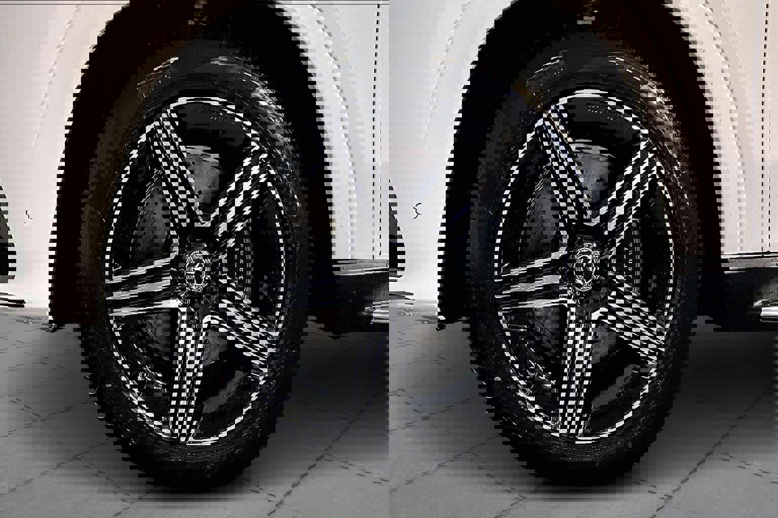 New 2026 Mercedes-Benz GLE 450 4MATIC image 17